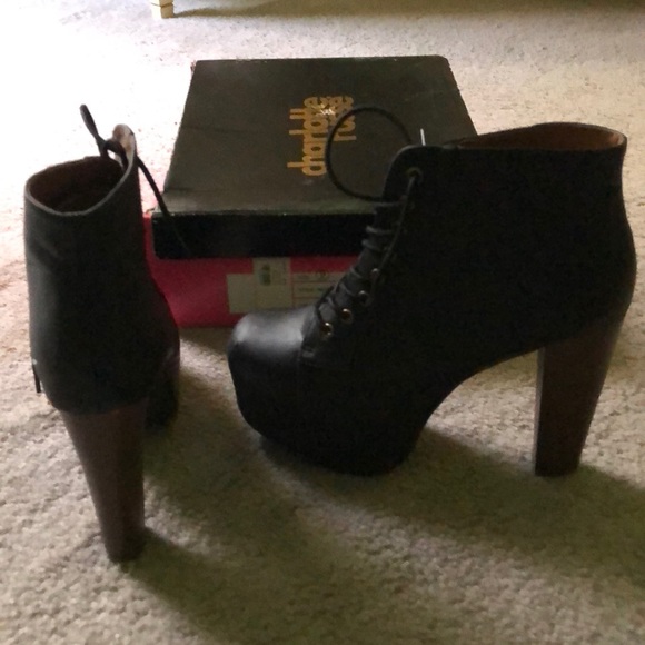 Black platform booties - Picture 2 of 3
